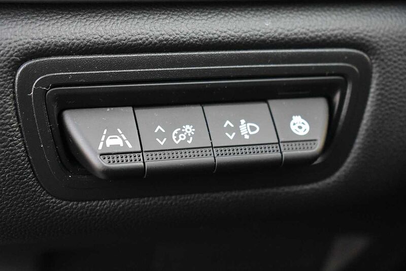 Renault Captur Intens TCe 140 EDC-Automatik