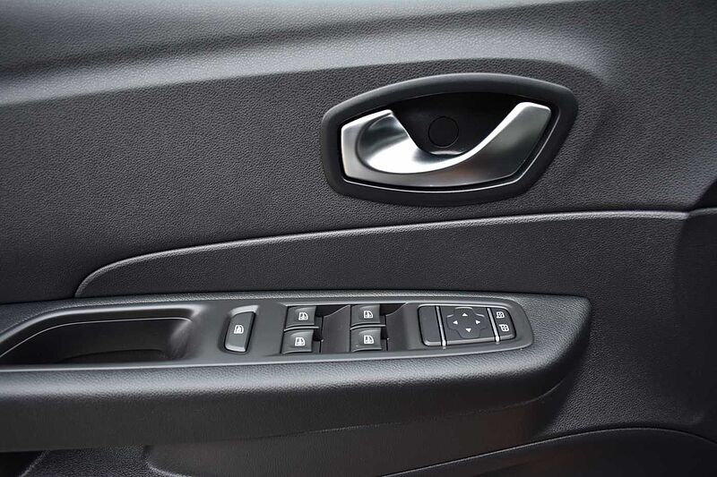 Renault Captur Experience Energy TCe 90